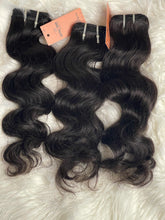 Load image into Gallery viewer, Body Wave -Raw Vietnamese Hair
