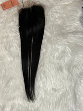 Load image into Gallery viewer, Lace Closures/ Frontals